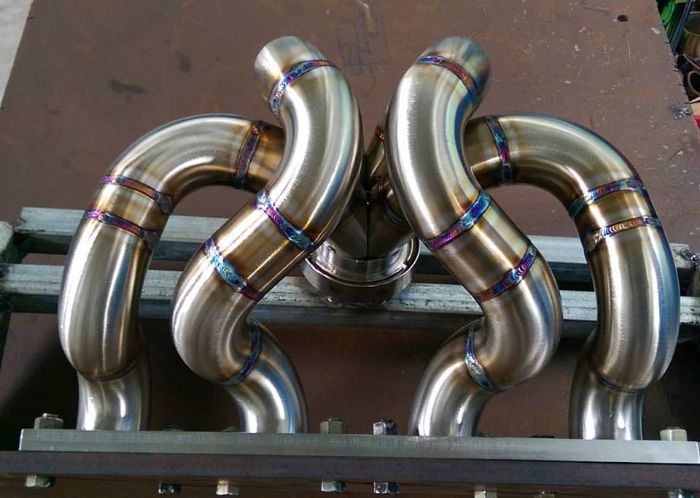 SR20 Top Mount Manifold - Image 4